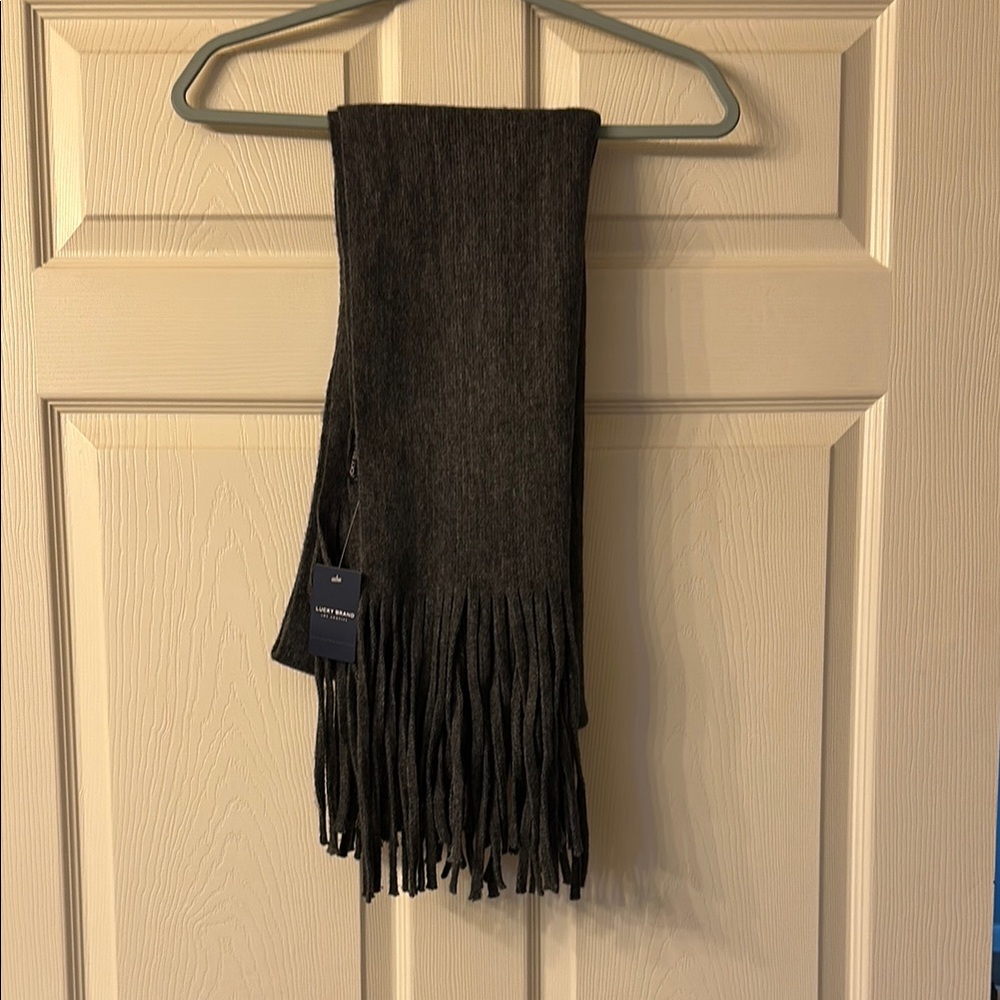 Lucky Brand Charcoal Gray‎ Fringe Scarf